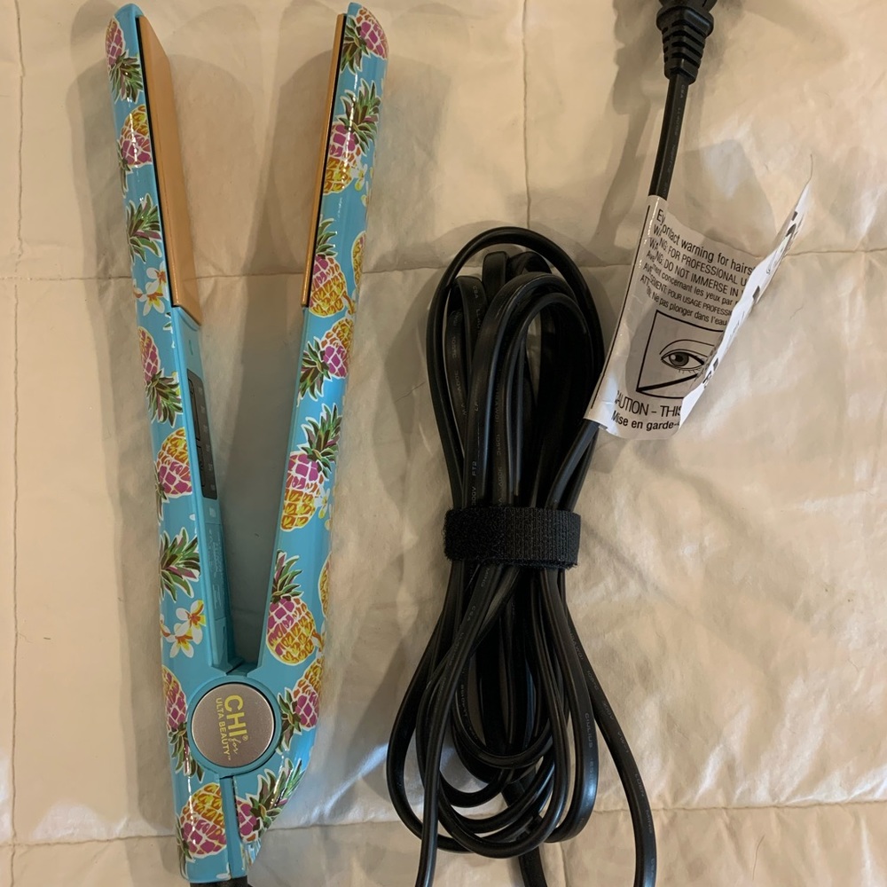 Chi " Pineappletini" 1" ceramic flat iron.